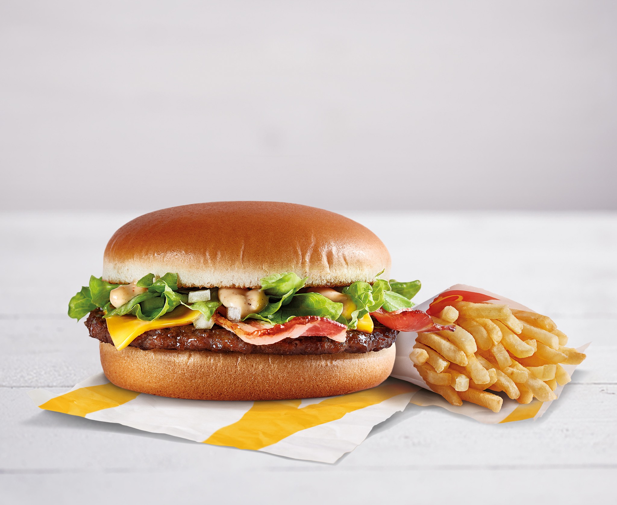 2forU Tasty Cheese Hovězí burgery McDonald's ČR